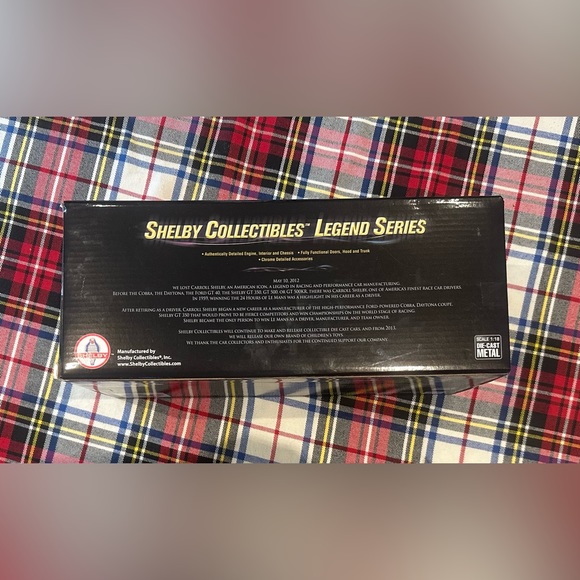 SHELBY COLLECTIBLES LEGEND SERIES 1965 White Shelby Cobra 427 S/C Diecast Car - Picture 9 of 9